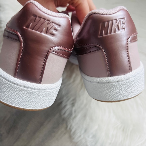 NWT Nike Court Royale Women’s Shoes - Picture 7 of 8
